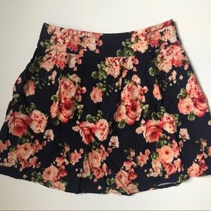 F21 Elastic Waist Floral Skirt | Size S
